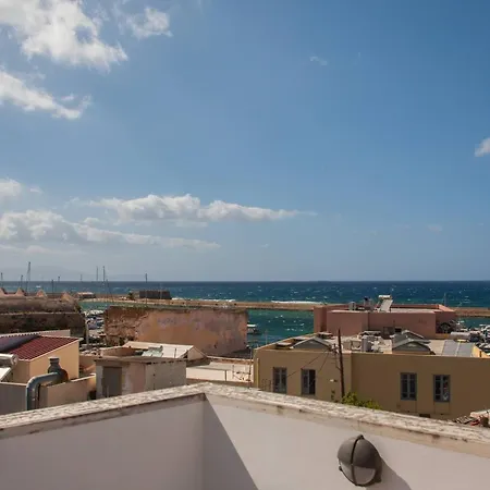 Luxurious Venetian 3 Floor House In The Old Port Holiday home *